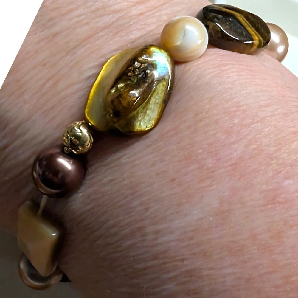 Vintage Tiger Eye Mother of Pearl‎ Stretch Bracelet Brown Earthy Beaded Beads